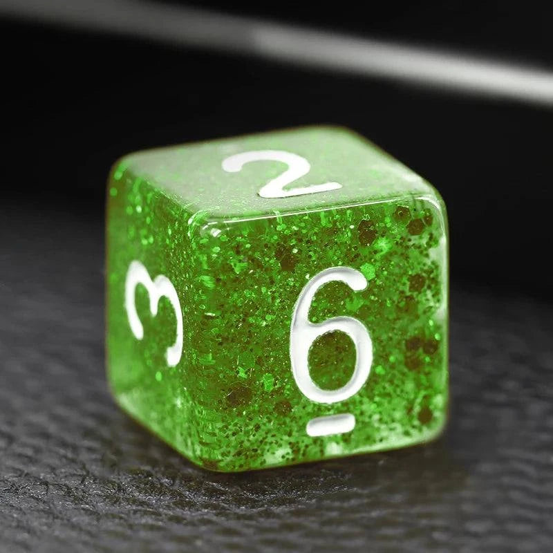 7Pcs/Set Green Dice D&D COC Dice D4 D6 D8 D10 D% D12 D20 Table Games DND RPG Dice Set - The Adventurer's Chest