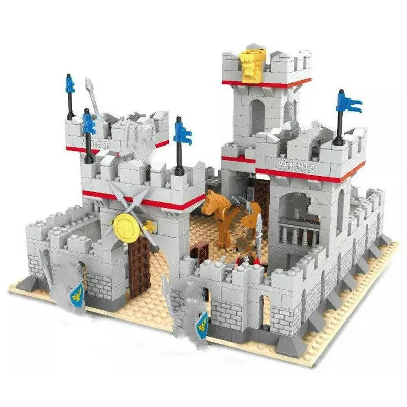 Knights and Pirates: Medieval Castle Building Blocks with Crusaders and Warrior Figures