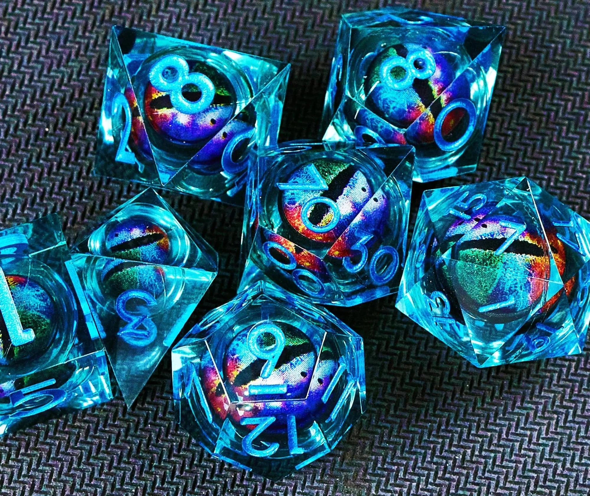 7PCS/Set Dnd Liquid Flow Eye Dice Set Ring Sharp Edge Polyhedral Dungeon and Dragon Pathfinder Role Playing Board Game D&D Dice - The Adventurer's Chest