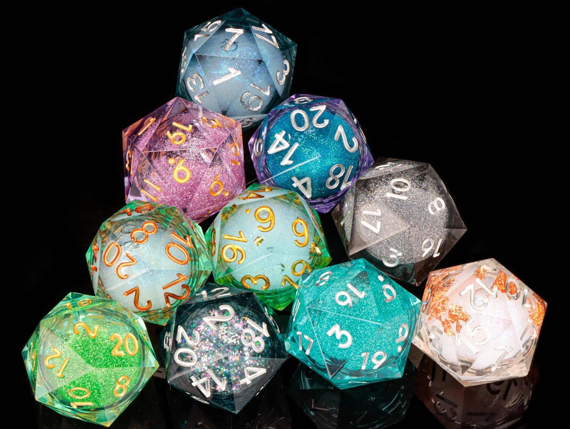 D&D liquid core dd dice for dungeons and dragons, Green Liquid core dice set for Board games dice, Sharp edge d and d resin dice - The Adventurer's Chest