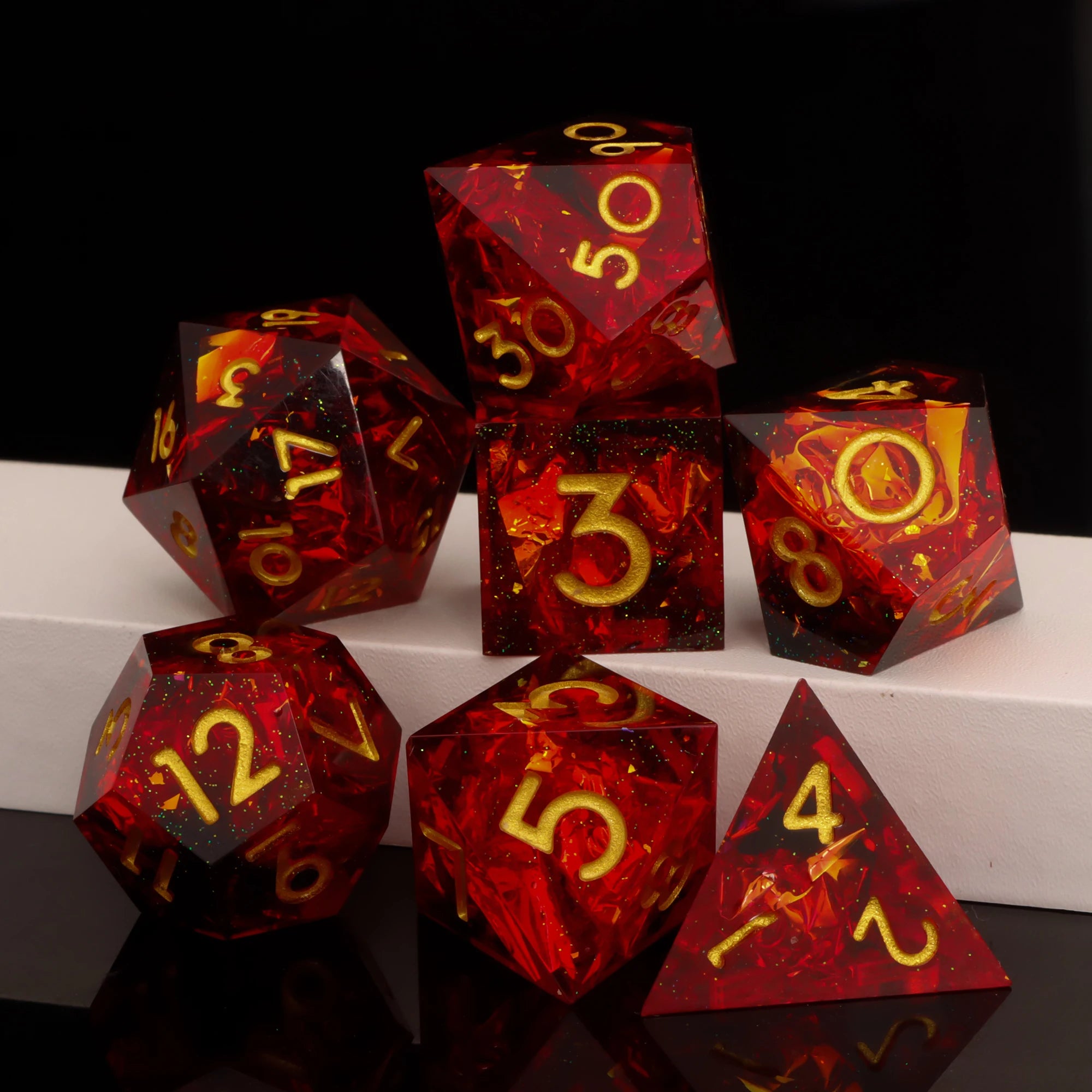 D and D Flowing Sand Sharp Edge Dragon Eye Dnd Resin RPG Polyhedral D&D Dice Set For Dungeon and Dragon Pathfinder Role Playing