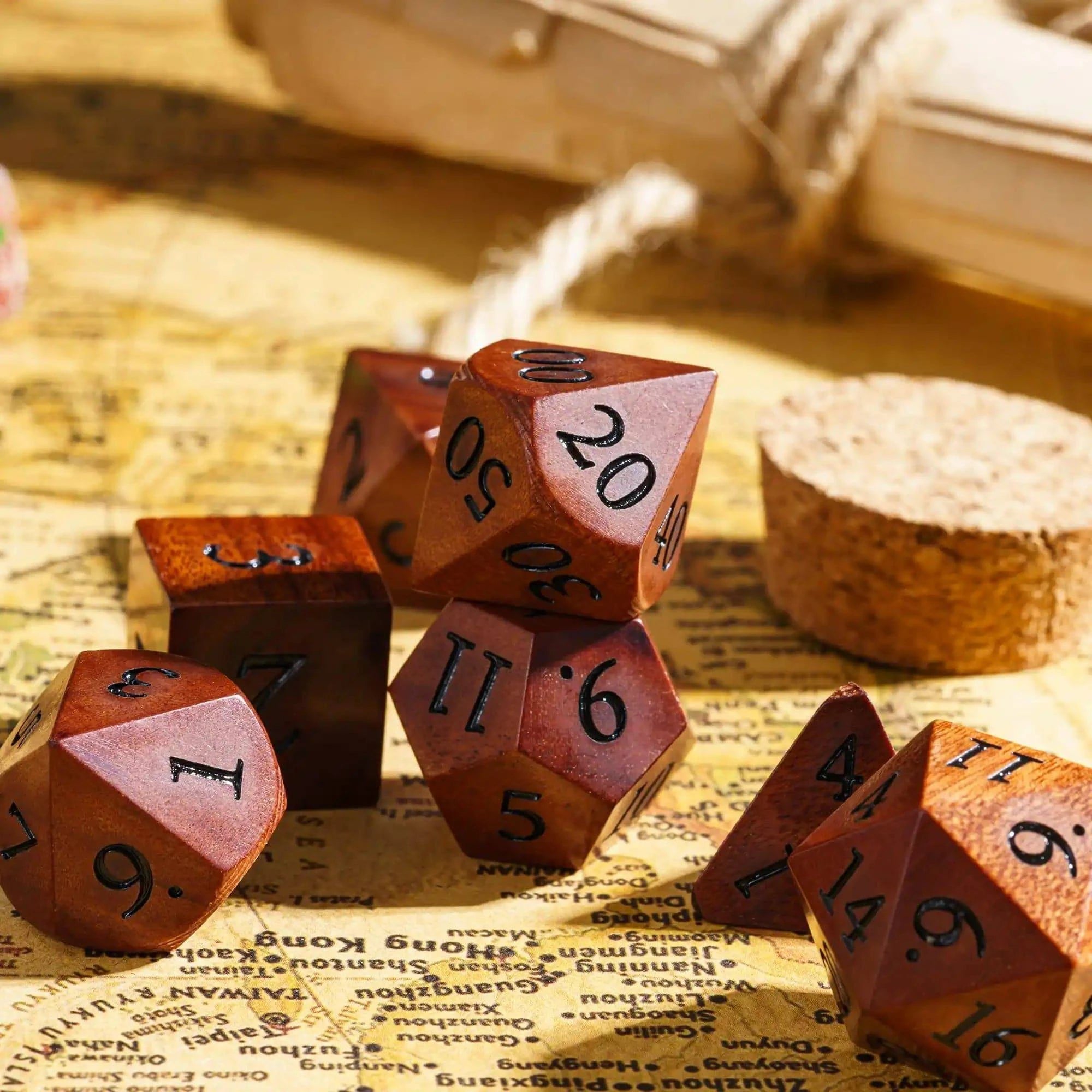 D&D Wooden Dice Set 7PCs D4-D20 Polyhedral Games Dice for Dungeons and Dragons Role Playing Game TRPG Table Accessories Gifts - The Adventurer's Chest