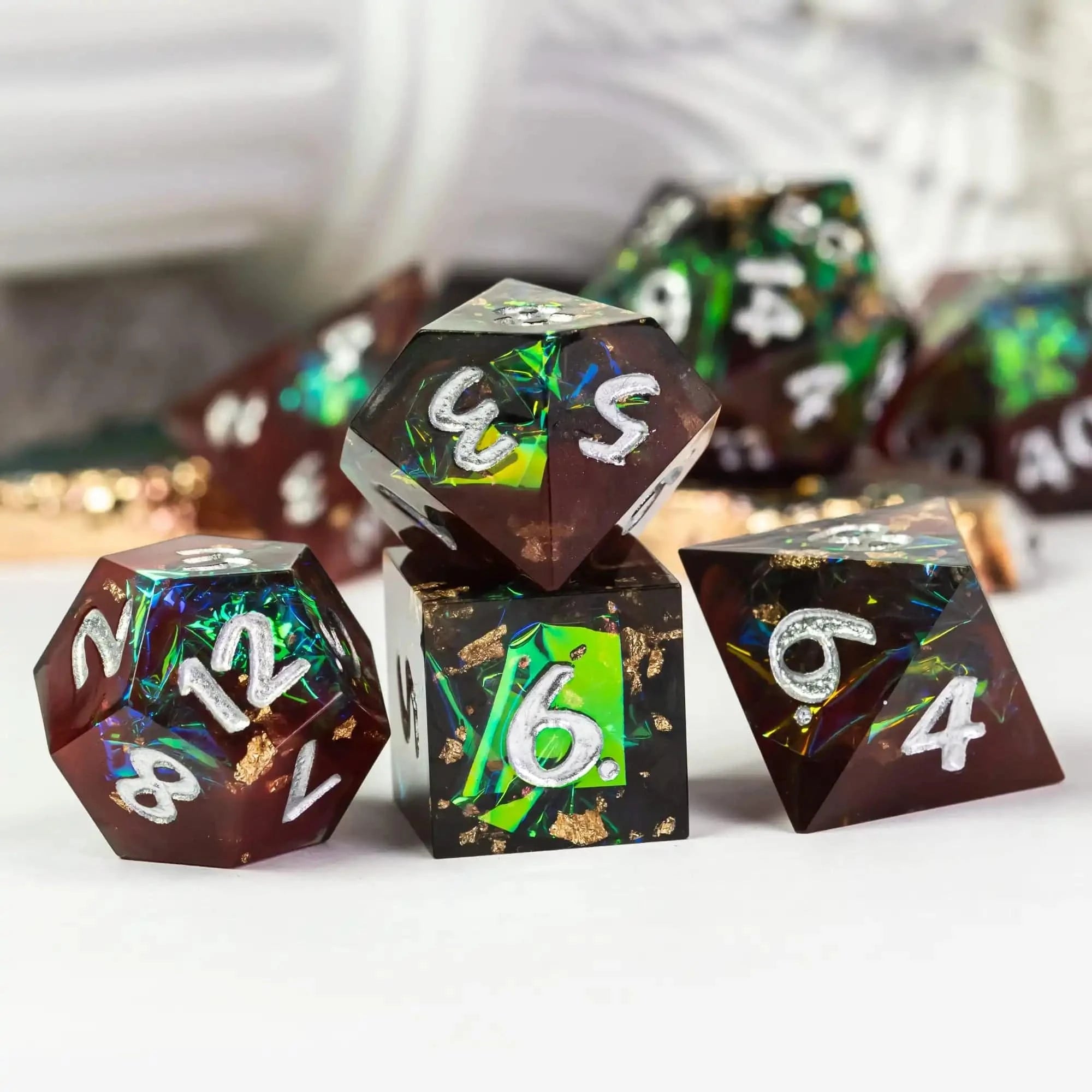 CRITALLIC-Polyhedral D & D Dice Set for Dungeons and Dragons,7Pcs Sharp Edges Dice, Role Playing Game, Board Game, Pathfinder - The Adventurer's Chest