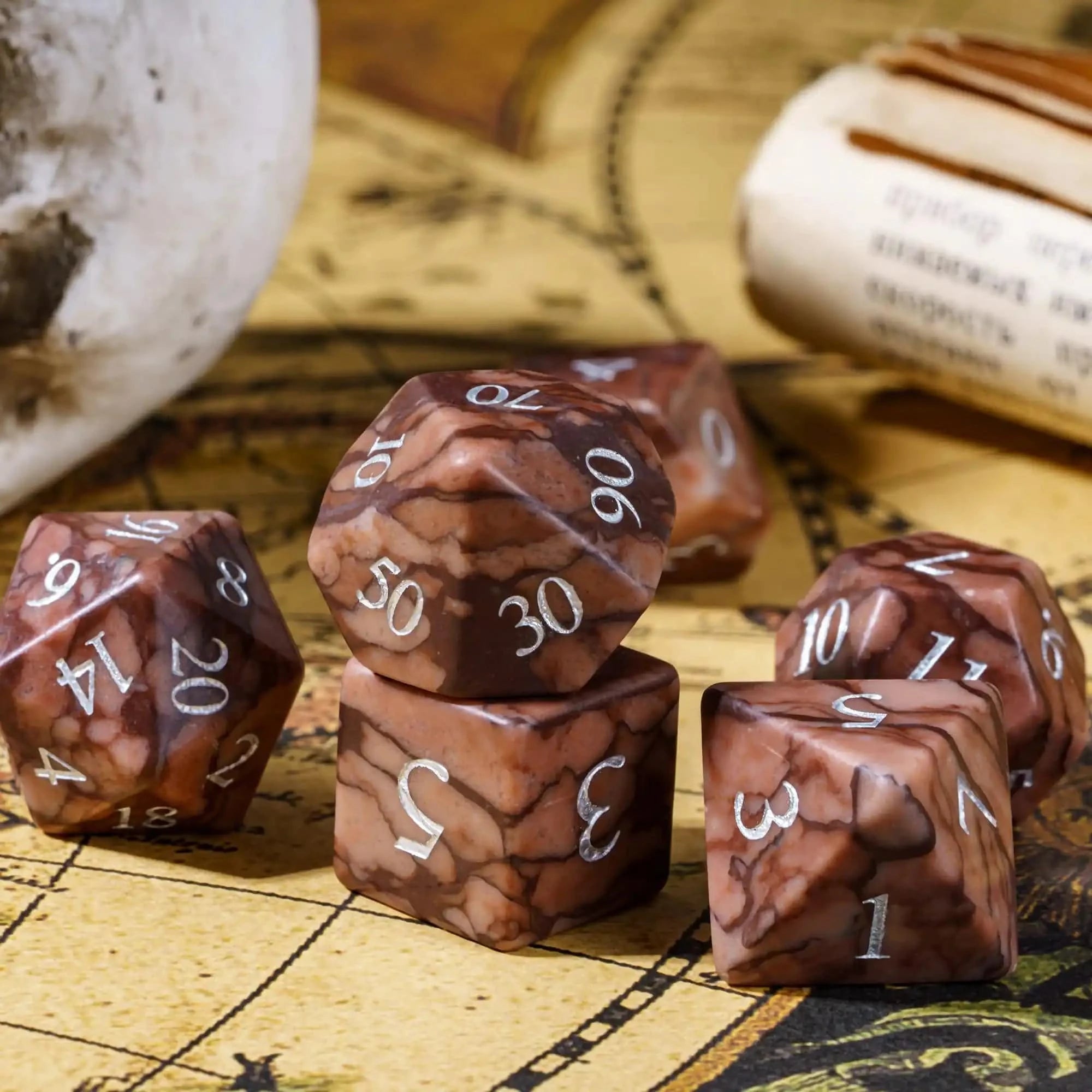 Cusdie Handmade Amethyst Dice 7Pcs 16mm Polyhedral Stone Dice Set with Leather Box Gemstone D&D Dices for Collection RPG - The Adventurer's Chest