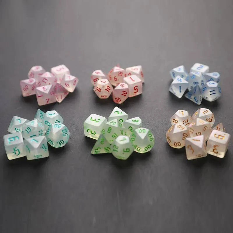 7pcs/set Polyhedral 7-Die Carved Pattern Dice Set D4 D6 D8 D10 D% D12 D20 For Game - The Adventurer's Chest