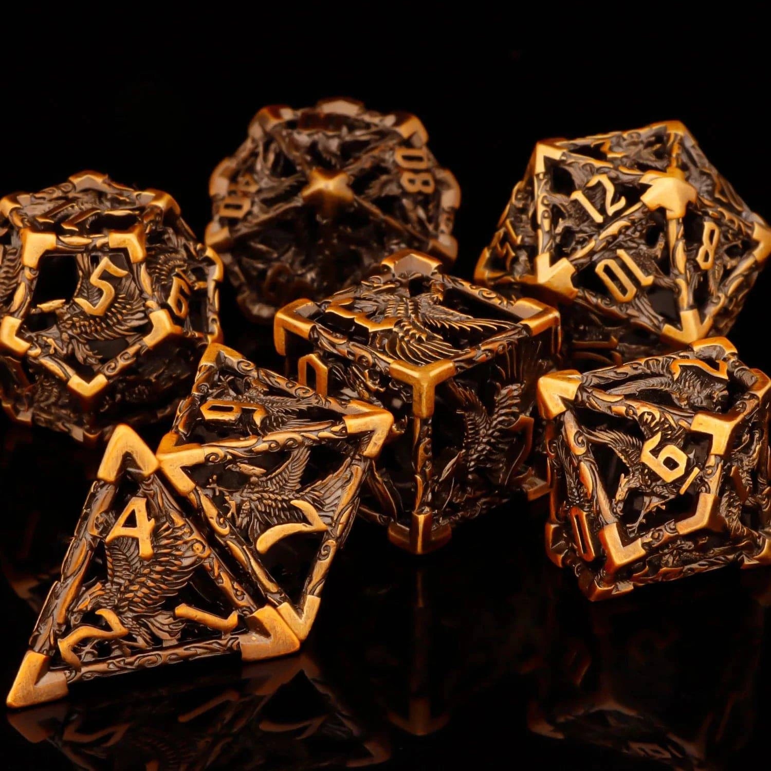 D and D Flowing Sand Sharp Edge Dragon Eye Dnd Resin RPG Polyhedral D&D Dice Set For Dungeon and Dragon Pathfinder Role Playing