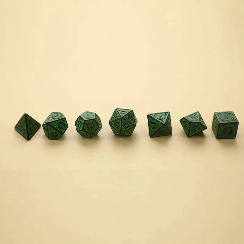 7Pcs/Set Polyhedral Antique Carved Pattern Dice D4 D6 D8 D10 D% D12 D20 DND RPG Digital Table Game - The Adventurer's Chest