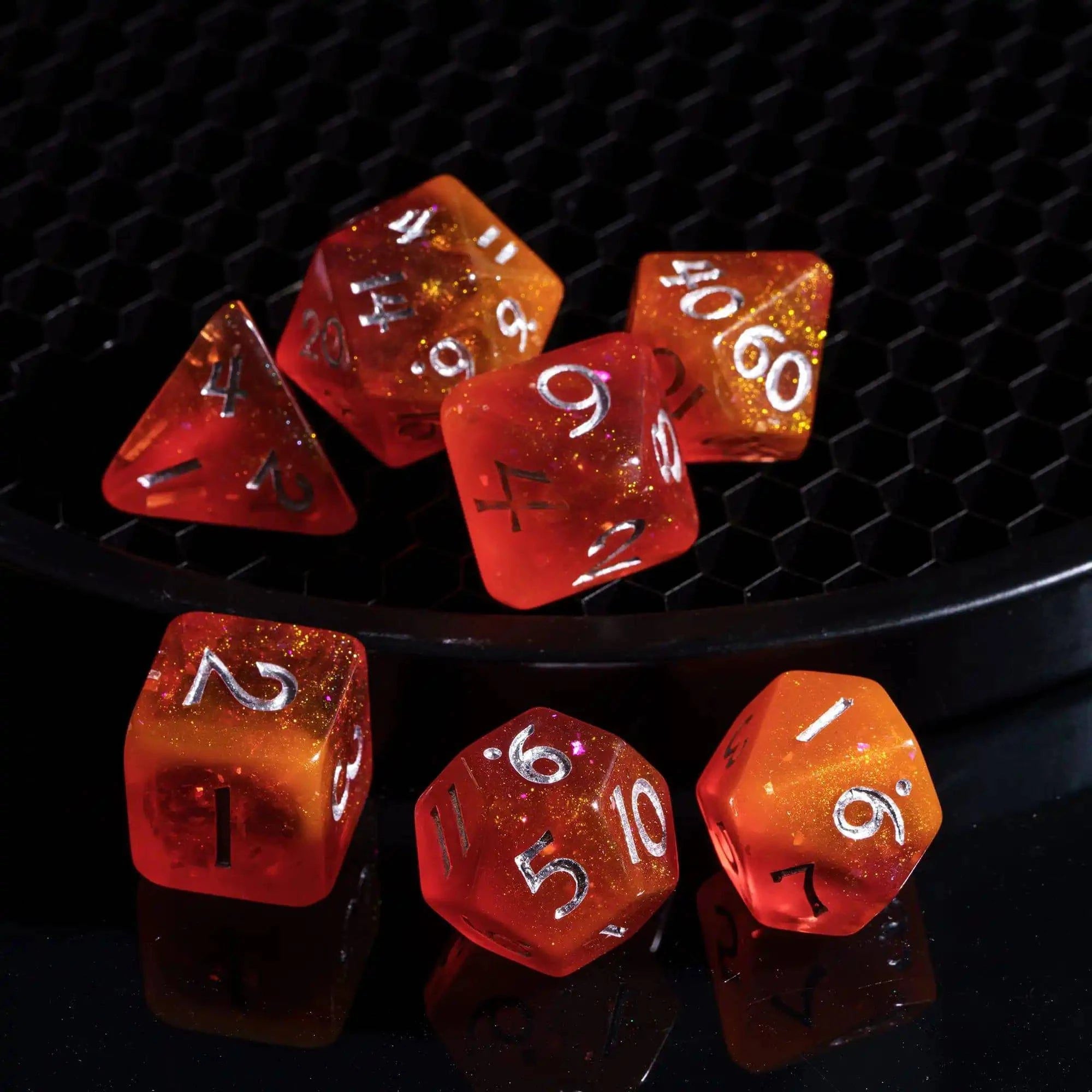 Cusdie New Big Font DnD Dice Set 7Pcs Cut Angle Glitter D&D Dice Resin D4-D20 Polyhedral Dice for Role Playing Game Board Games - The Adventurer's Chest