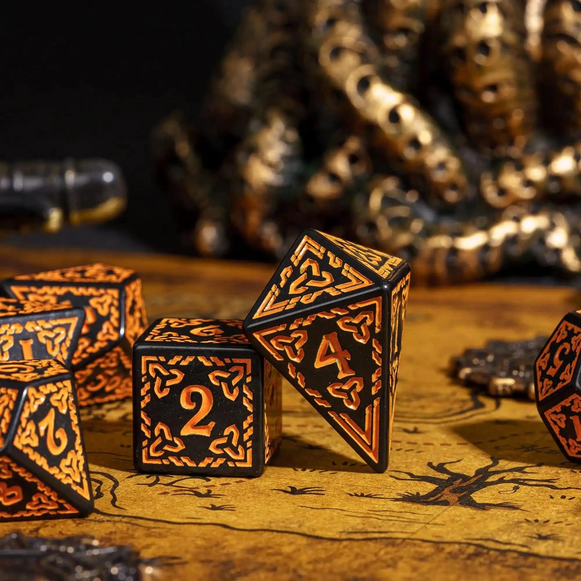 DND Celtic Knot Dice with Unique D4 7Pcs/Set New Pattern D4- D20 Polyhedral Dice for Role Playing Board Game D&D Tabletop Games - The Adventurer's Chest