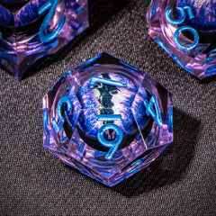 D and D Flowing Sand Sharp Edge Dragon Eye Dnd Resin RPG Polyhedral D&D Dice Set For Dungeon and Dragon Pathfinder Role Playing