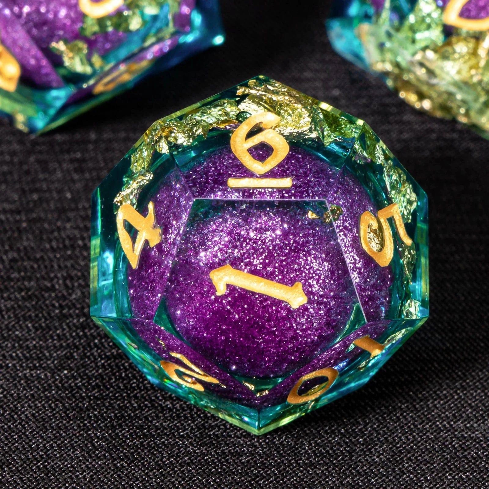 DnD Liquid Core Resin Dice for Dungeons and Dragons, Sharp Edge Resin Dice Polyhedral Dice Gift, D&D Dice RPG Dice, D20 Dice - The Adventurer's Chest