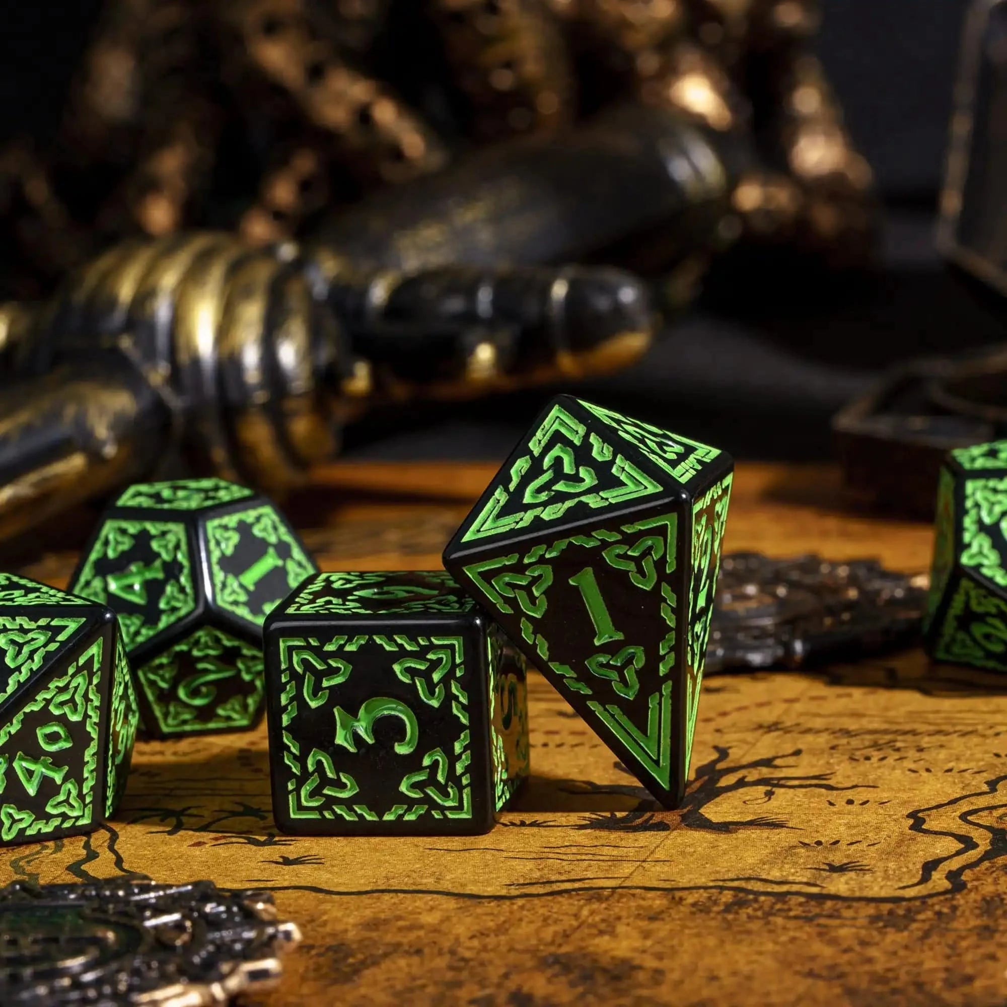 DND Celtic Knot Dice with Unique D4 7Pcs/Set New Pattern D4- D20 Polyhedral Dice for Role Playing Board Game D&D Tabletop Games - The Adventurer's Chest