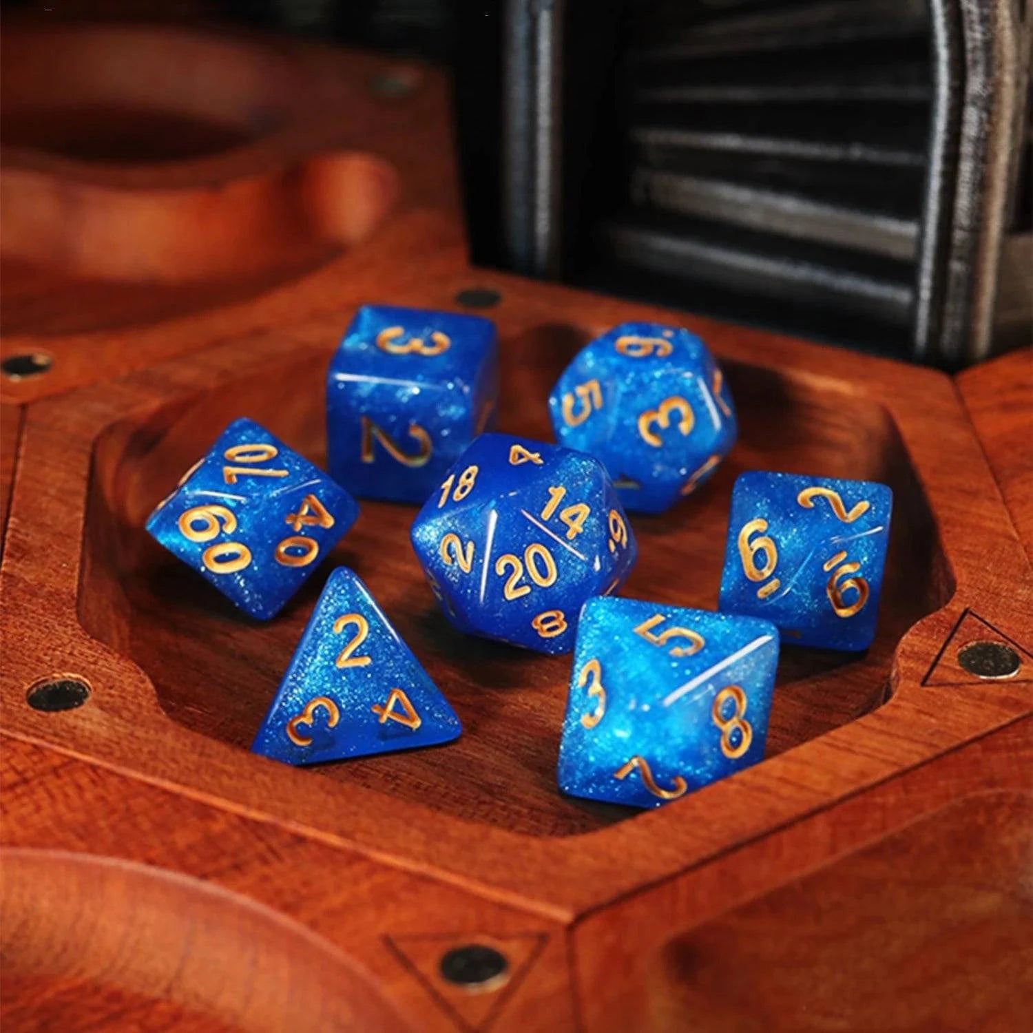 7Pcs/Set Blue Starry Sky Dice D&D COC Dice D4 D6 D8 D10 D% D12 D20 Table Games DND RPG Dice Set - The Adventurer's Chest