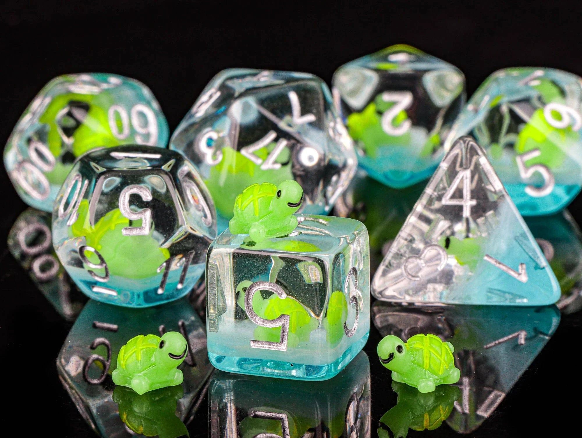 DnD Sea Turtle Dice, Animal Inclusion Dice for D&D, Turtle Resin Dice for Dungeons and Dragons, Polyhedral Dice Set, Resin Dice - The Adventurer's Chest