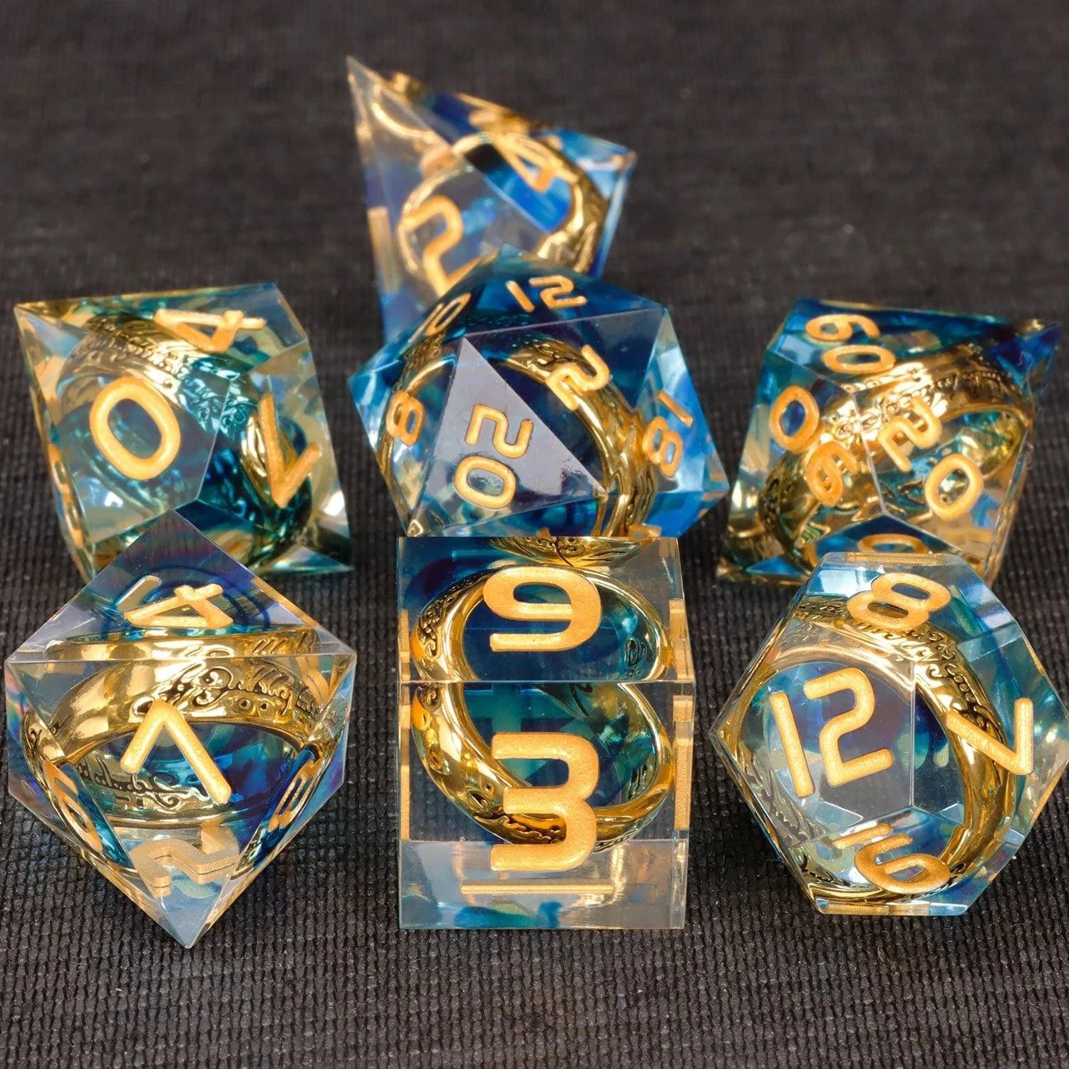 D and D Flowing Sand Sharp Edge Dragon Eye Dnd Resin RPG Polyhedral D&D Dice Set For Dungeon and Dragon Pathfinder Role Playing